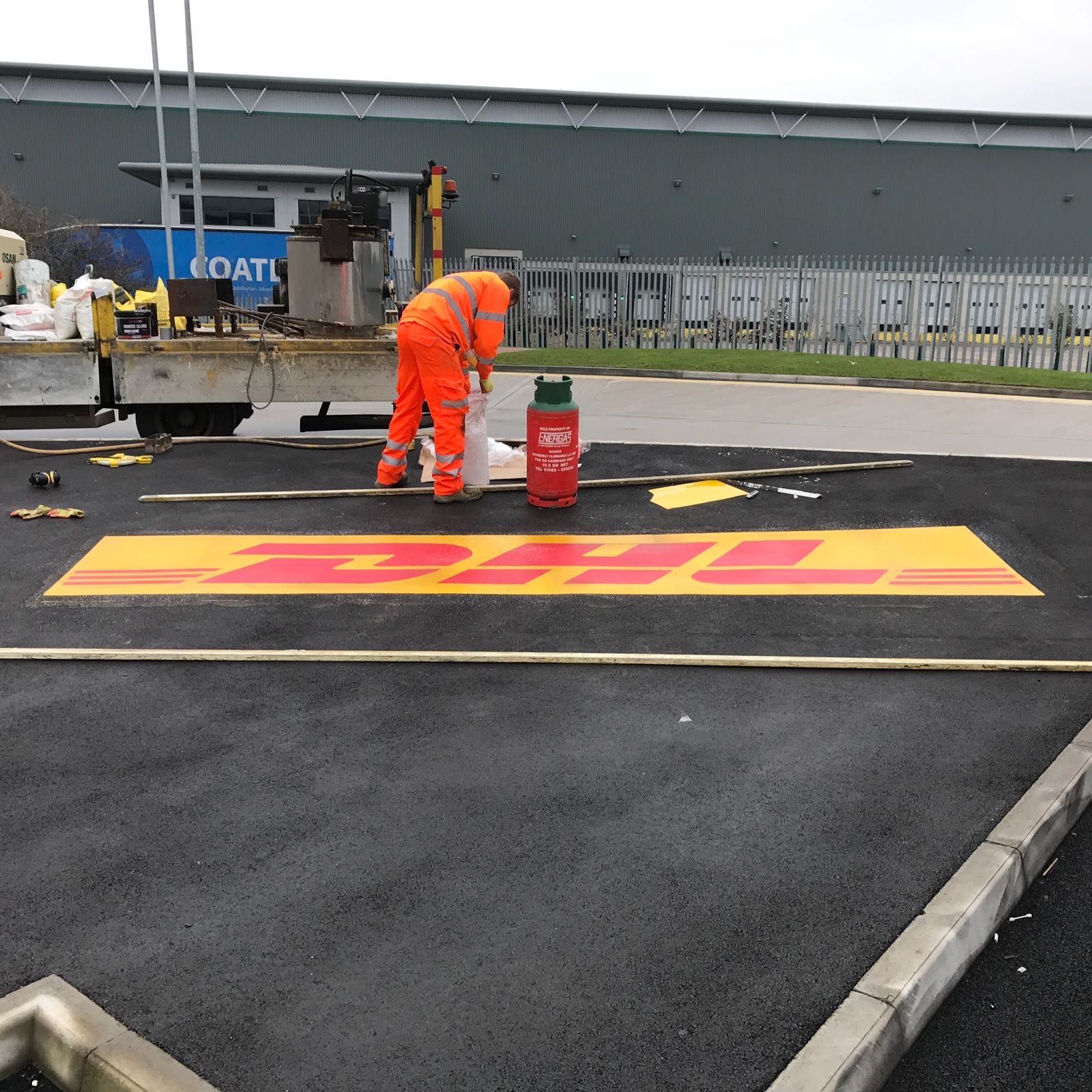 Commercial line road surface parking services UK